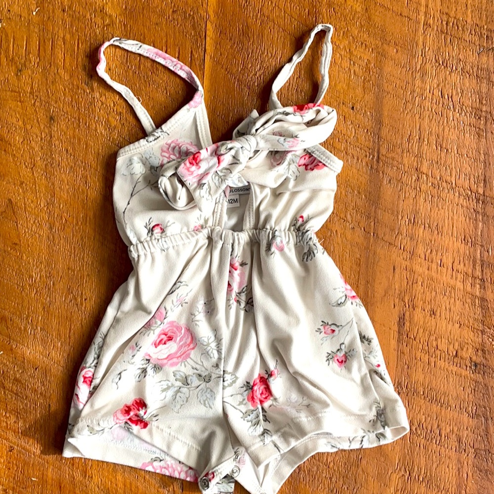 Baby floral romper